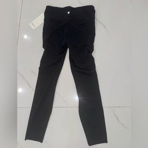 Lululemon NWT Free To Speed Tight Black